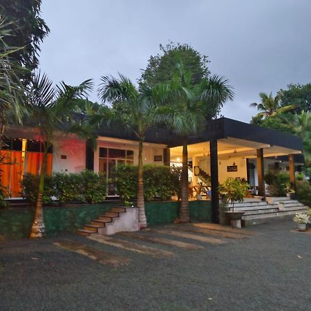 Queen'S Place Unawatuna Exterior foto